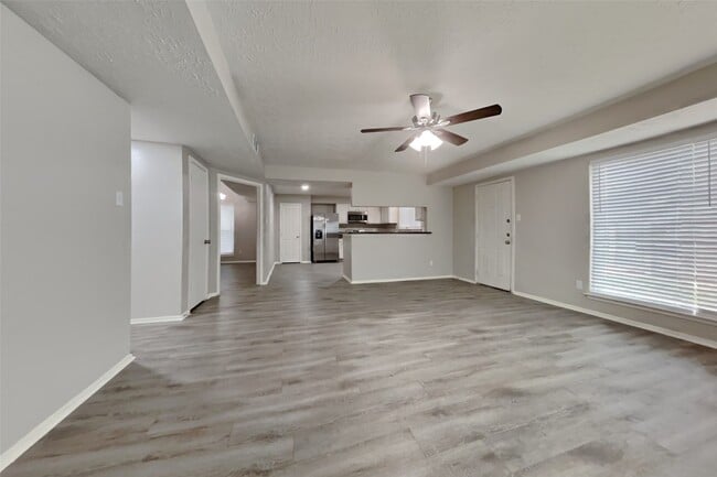 Photo - 4810 Ingleside Ct