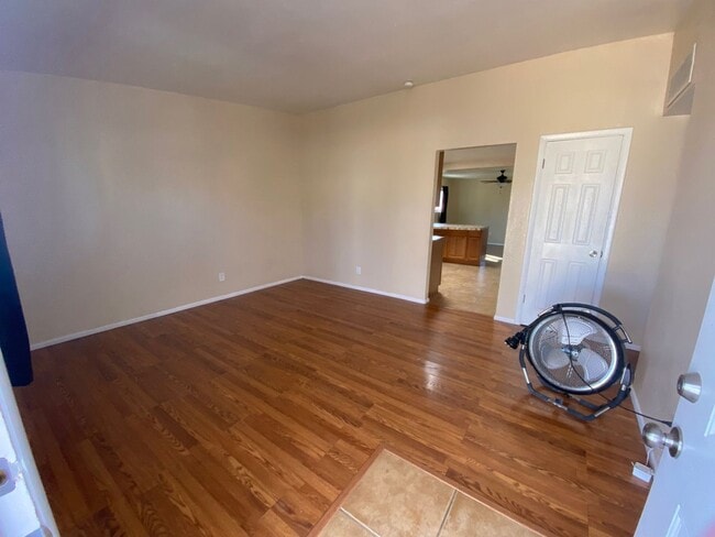 Photo - Beautiful 3 bedroom