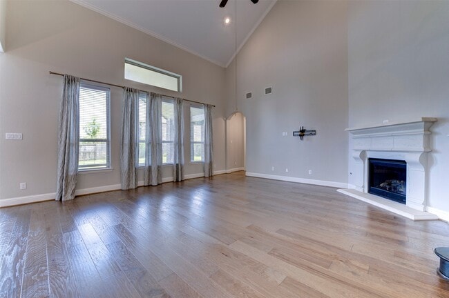 Photo - 19403 Trinity River Dr