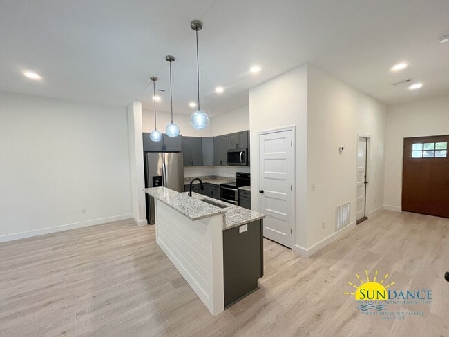 Photo - Energy-efficient ICF 3 Bedrooms home in Niceville!