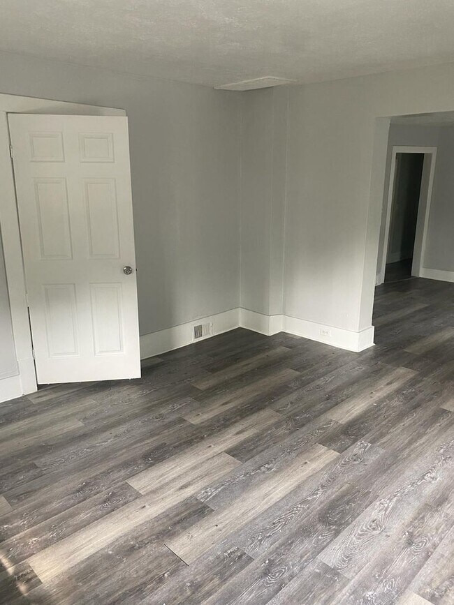 Photo - 3119 W 68th St Unit 2