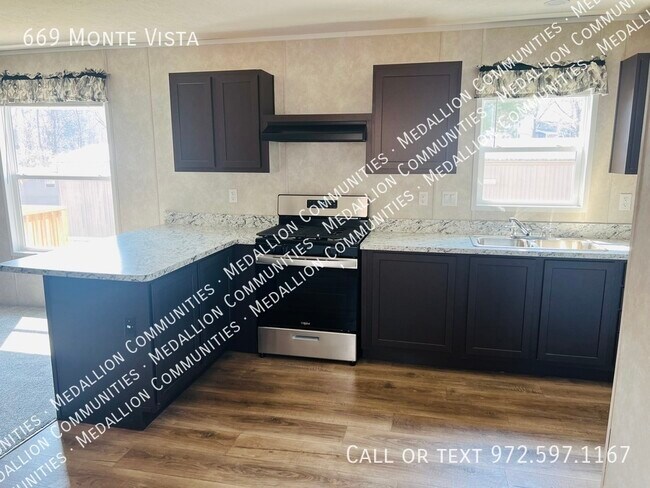 Photo - 669 Monte Vista Rd