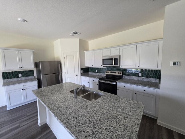2206 Meadow Park Drive