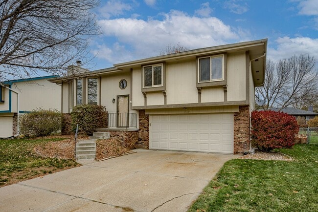 Photo - Millard 3 Bedroom!!