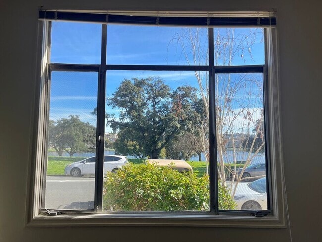 Photo - 465 Bellevue Ave Unit 02