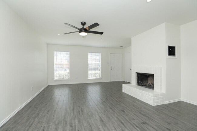 Photo - 5800 Lumberdale Rd Unidad 17