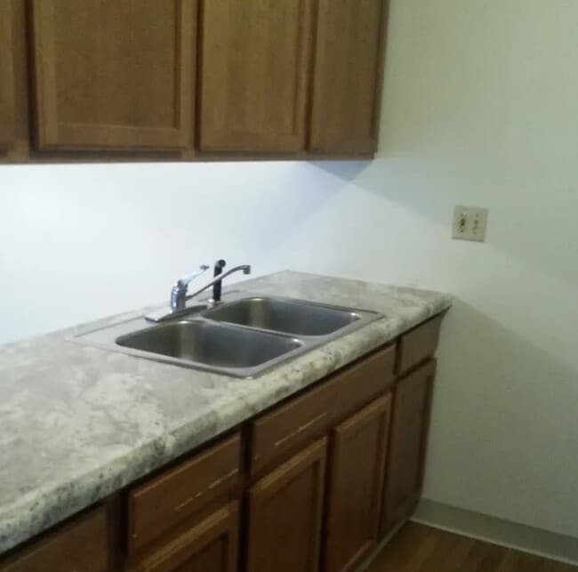 Photo - 300 Sand Hill Manor Dr