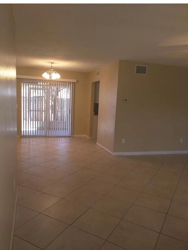 Photo - 3346 Camelot Dr Unit A