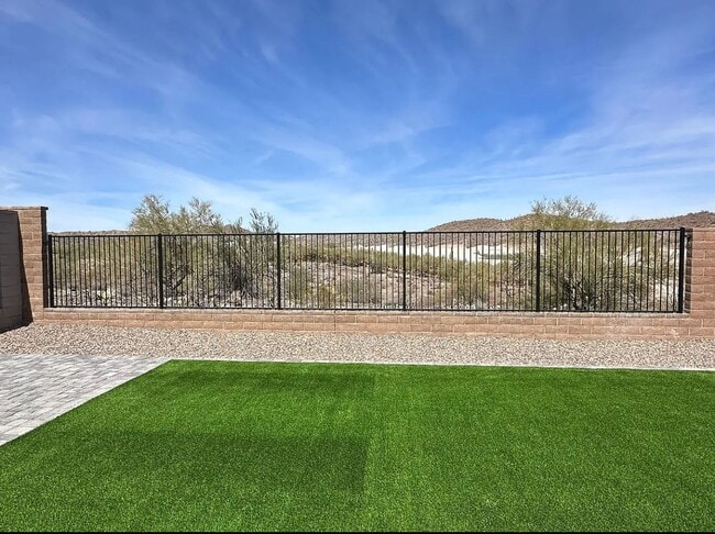 Photo - NEWER HOME IN NORTHPOINTE AT VISTANCIA