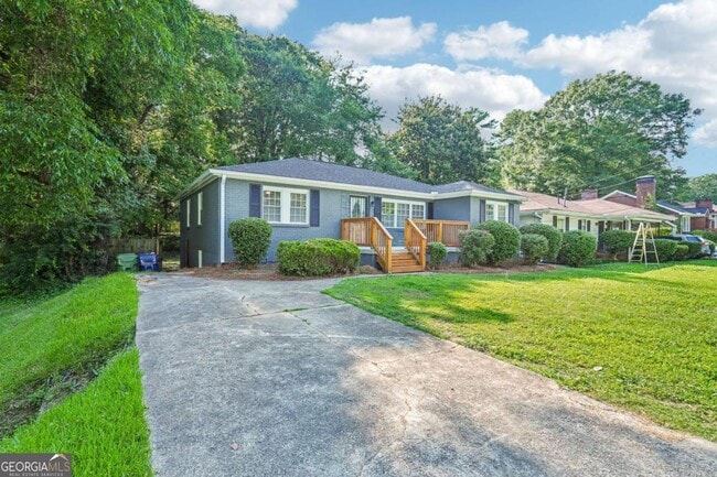 Photo - 125 Chappell Rd SW