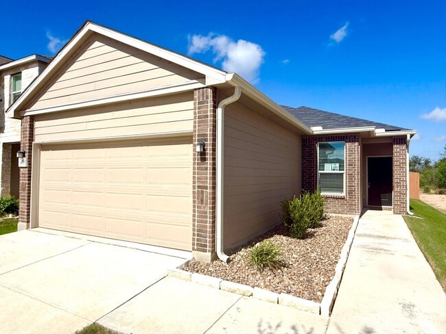 Building Photo - 4015 Casita Mia St