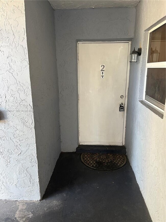 Photo - 3901 NW 9th Ave Unidad 2