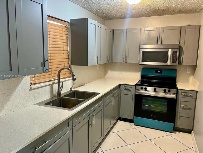 Photo - 6060 W 21st Ct Unit 106