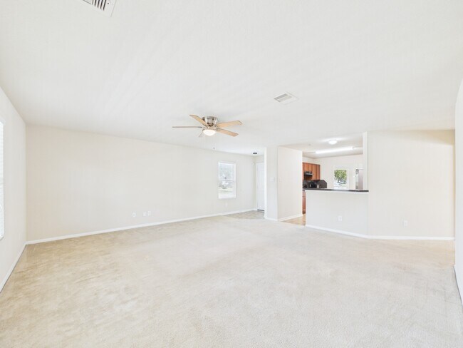 Photo - 3319 Apple Dale Dr