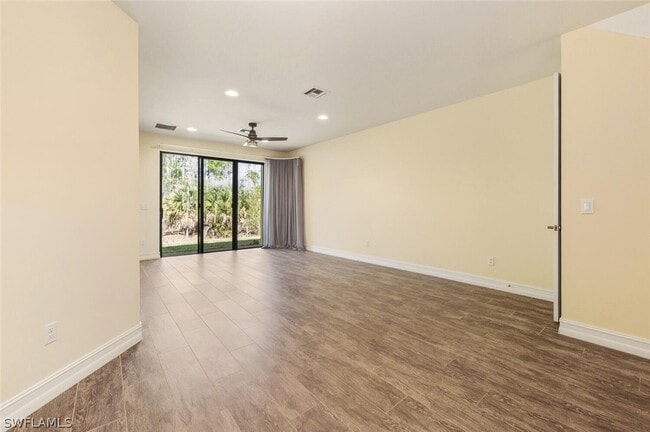 Photo - 7923 Bristol Cir