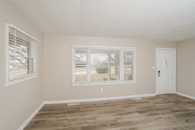 Photo - 2389 Mt Eden Rd