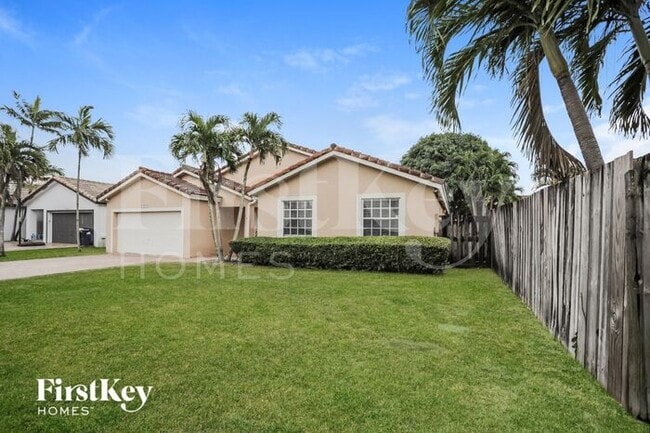 Photo - 15210 SW 142nd Terrace