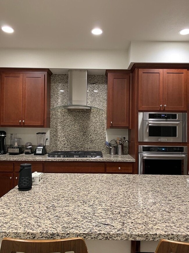 Photo - 4063 Dobbins Loop