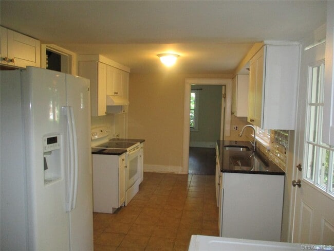 Photo - 8 Ridgecrest W