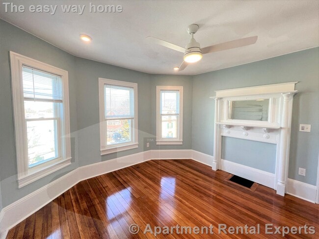 Photo - 3 Mossland St