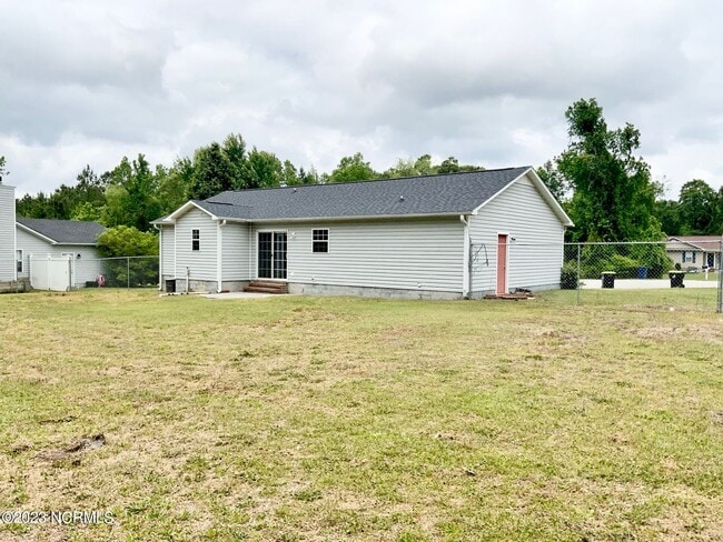 110 Littleleaf Ct