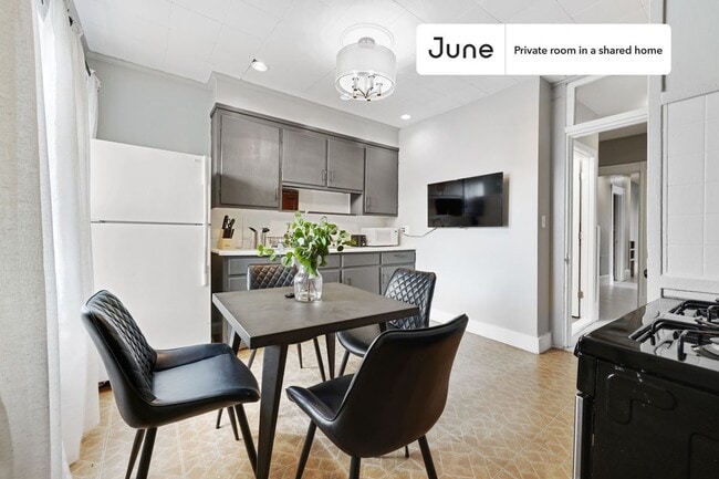 Photo - Room in Shared 4 bed/2 bath home Unidad D