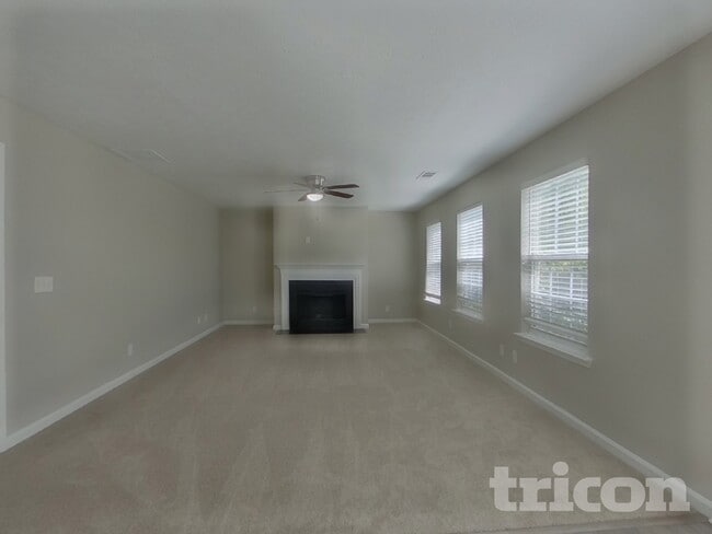 Photo - 1030 Riverclift Dr