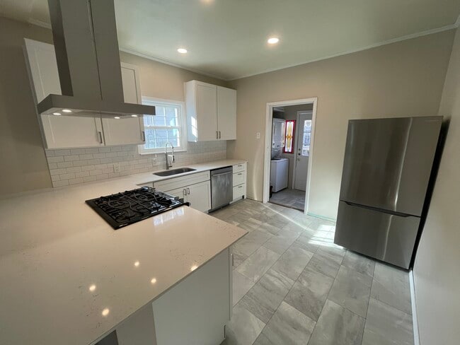 Photo - 1106 Egan St Unidad A