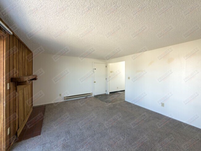 Photo - Ealges Nest Apartments Unit B