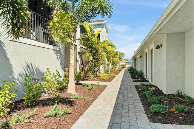 Photo - 19015 Scallop Lp Unidad 106