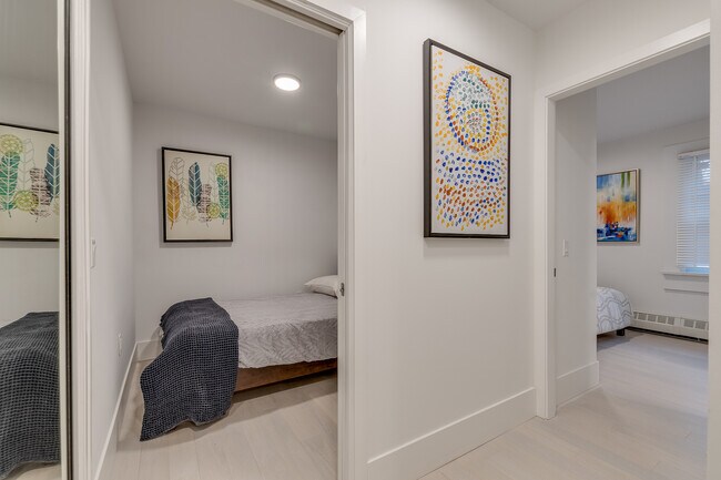 Photo - 1425 Haro St Unit 106