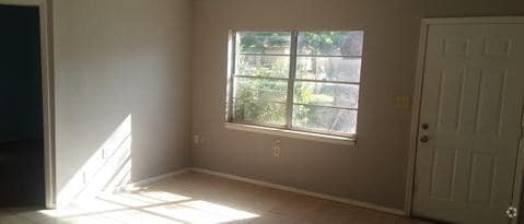 Building Photo - 15115 Omaha St Rental