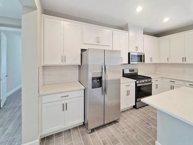 Photo - 11019 Devonbridge Dr