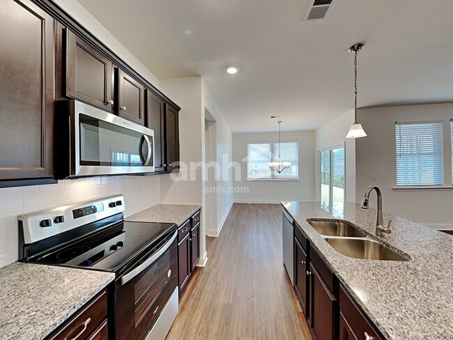 Photo - 705 Callan Ct