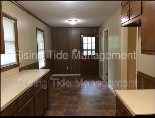 Photo - 120 16th Terrace NE