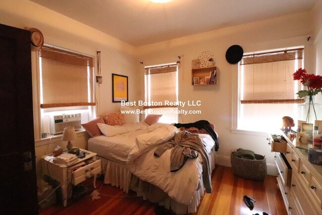 Photo - 163 Summer St Unit 1