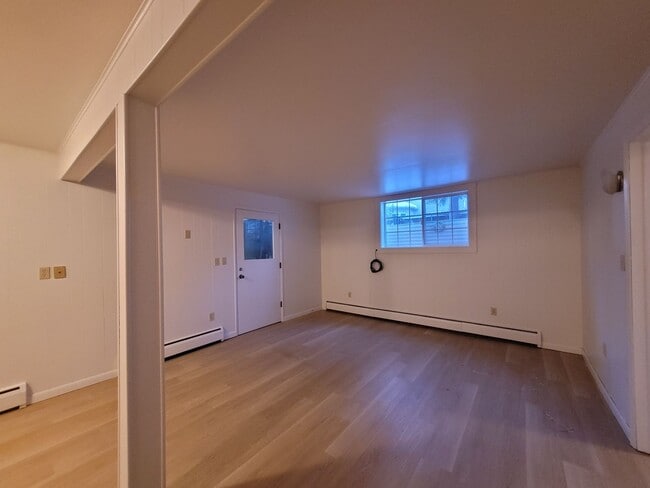 Photo - 15t1426 Unit C