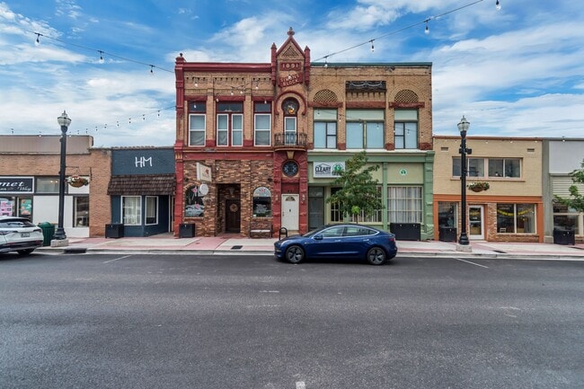 Building Photo