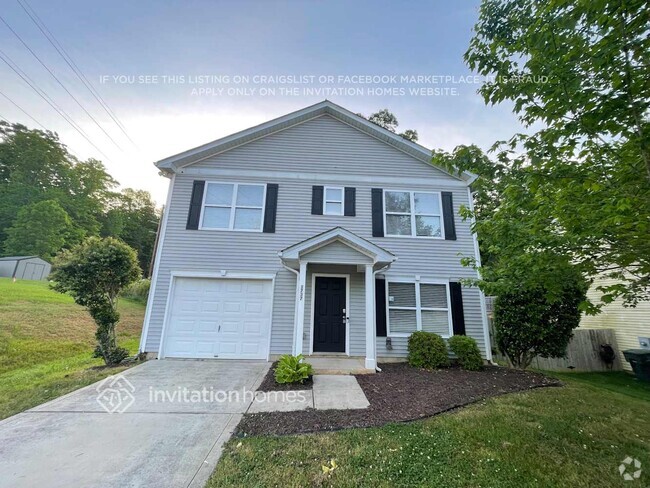 Building Photo - 1737 Red Bird Cir SE Rental