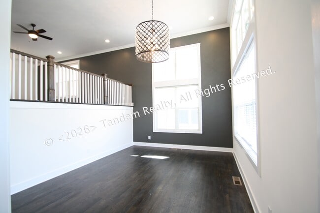 Photo - 526 Wedgewood Ave
