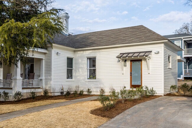 Photo - 5016 Hermitage Dr