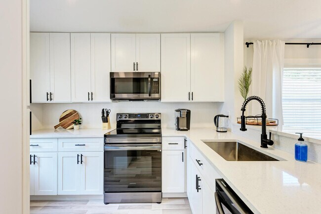 Photo - 8 Bay Acres Ave Unidad ID1228251P