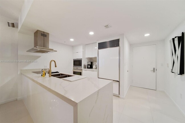 Photo - 495 Brickell Ave Unidad 4209