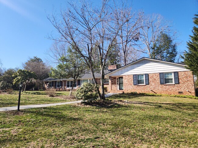 Photo - 1220 Woodmont Dr