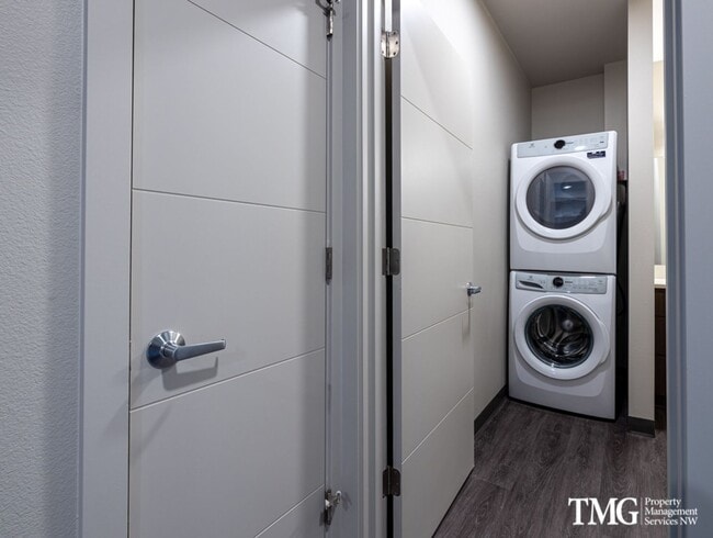 Market Village Apartments