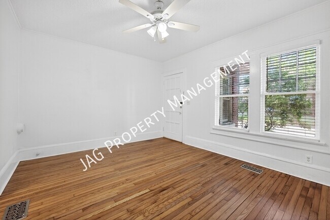 Photo - 2512 Park St Unit 1