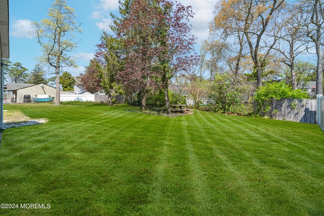 Photo - 914 Radnor Ave