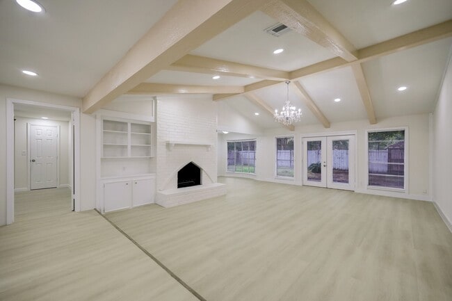 Photo - 5506 Bent Bough Ln