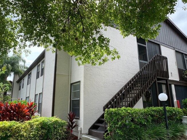 Building Photo - 3547 59th Ave W Unit Mirror Lake Condo
