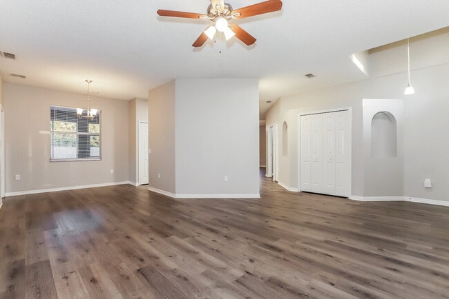 Photo - 4414 Canopy Ct